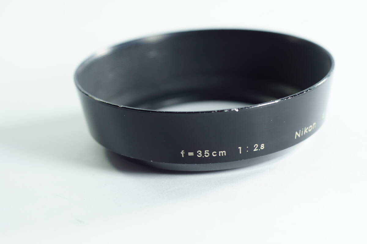 小 MINI-02『並品』希少品 Nikon f=3.5cm 2.8 （小文字「Ｆ」刻印） ニコン Auto NIKKOR 3.5cm F2.8用 メタルフード LENS HOOD SHADE
