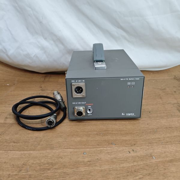 バッテリーケース Sigma SS-4173 Battery Case 　 ジャンク