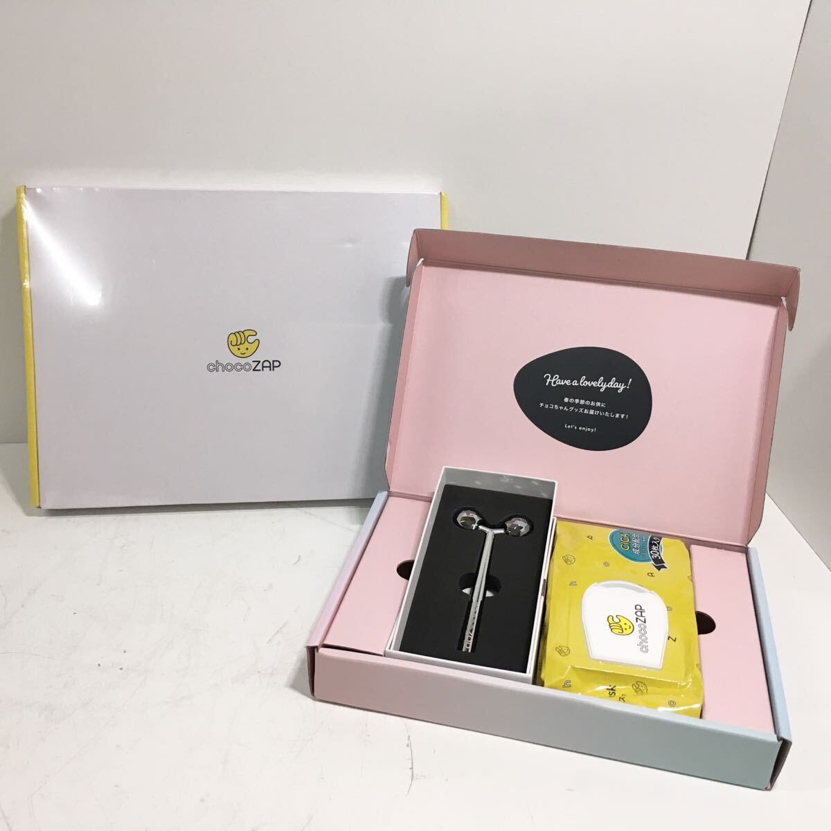 【未使用】chocoZAP チョコザップ スターターキット 美容 セット 体組成計 体重計 ヘルスウォッチ 未開封 まとめ 専用箱入り 美顔ローラー