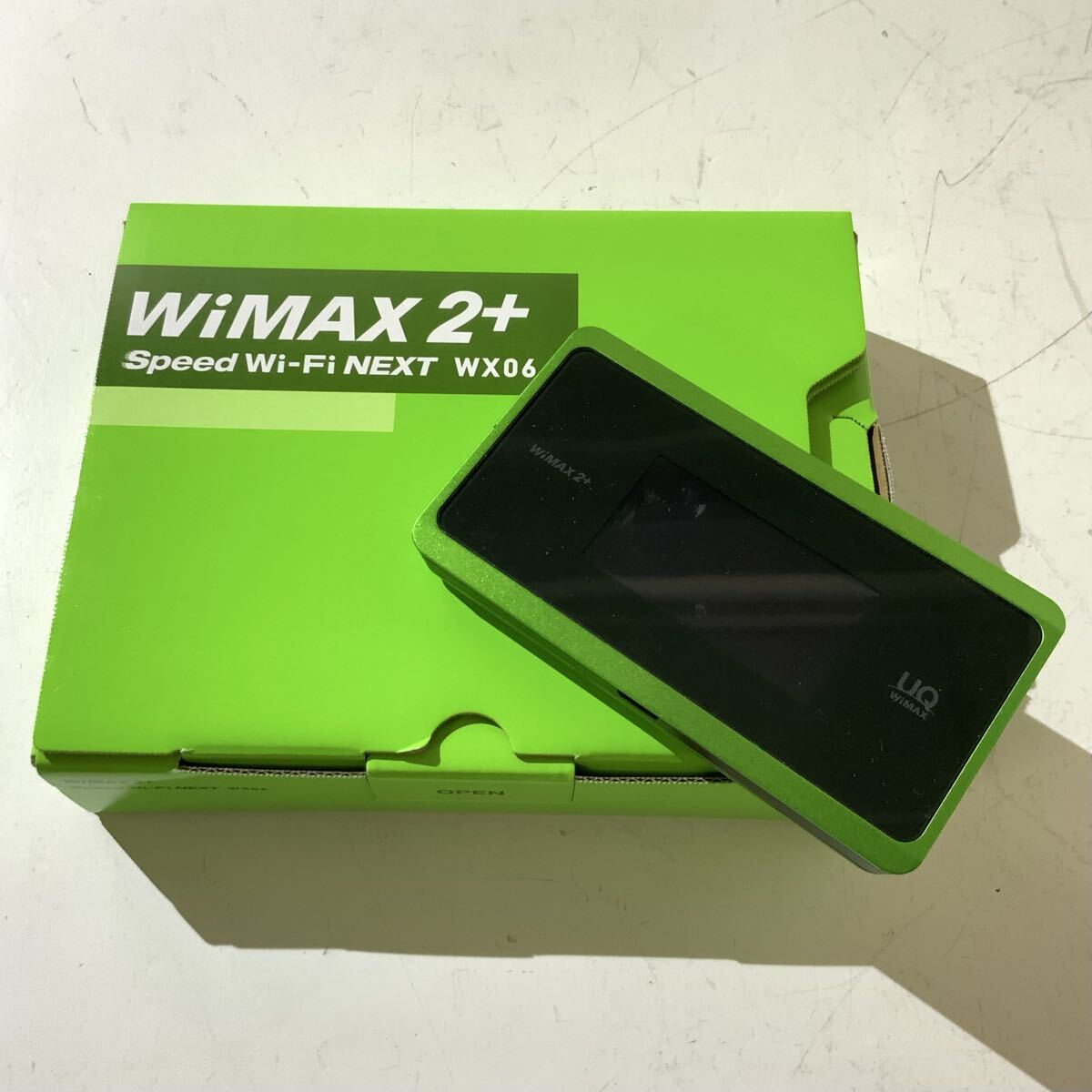 【初期化済み】NEC UQ WiMAX2+ モバイルルーター Speed Wi-Fi NEXT WX06 ライムグリーン 本体 ルーター 周辺機器 箱付き 中古品