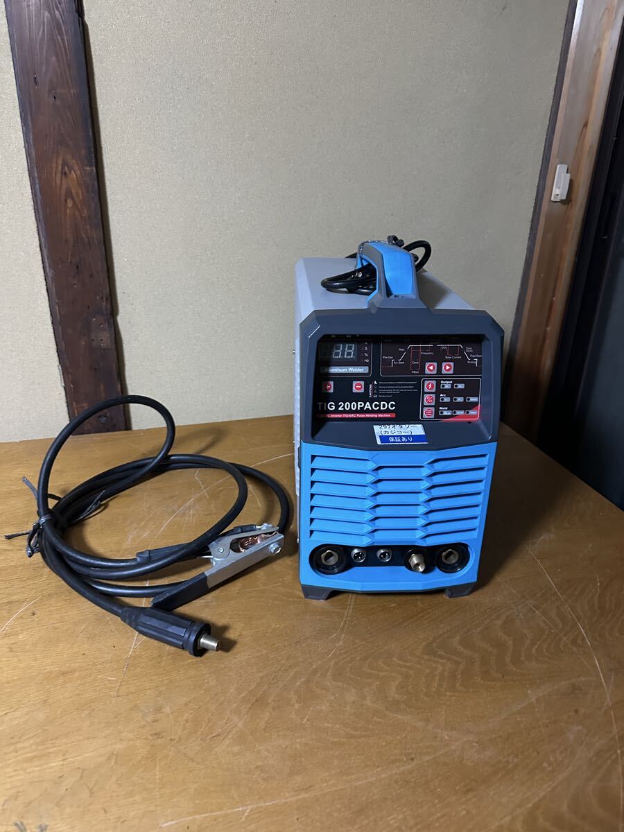 【中古品】デジタル制御付きIGBT方形波インバーター溶接機 TIG200PACDC