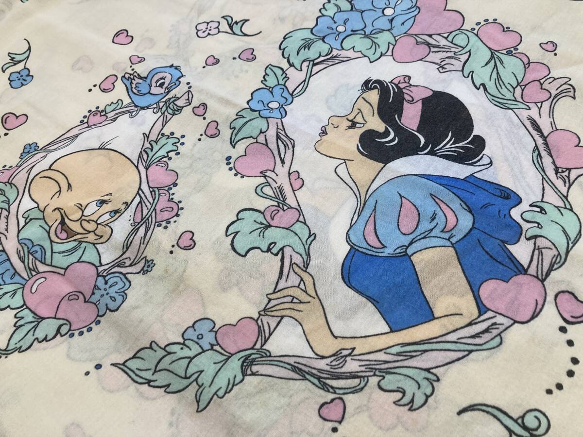 26025078 白雪姫 ディズニー フラットシーツ スノーホワイト ヴィンテージシーツ アメリカ 良品