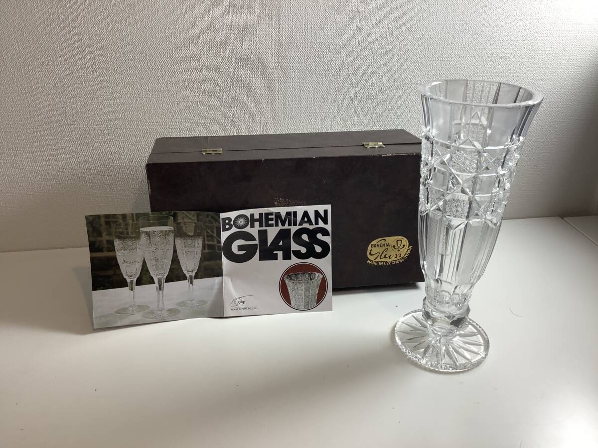 2602232 ボヘミアガラス BOHEMIAN GLASS ボヘミアクリスタル フラワーベース 花瓶 箱 付
