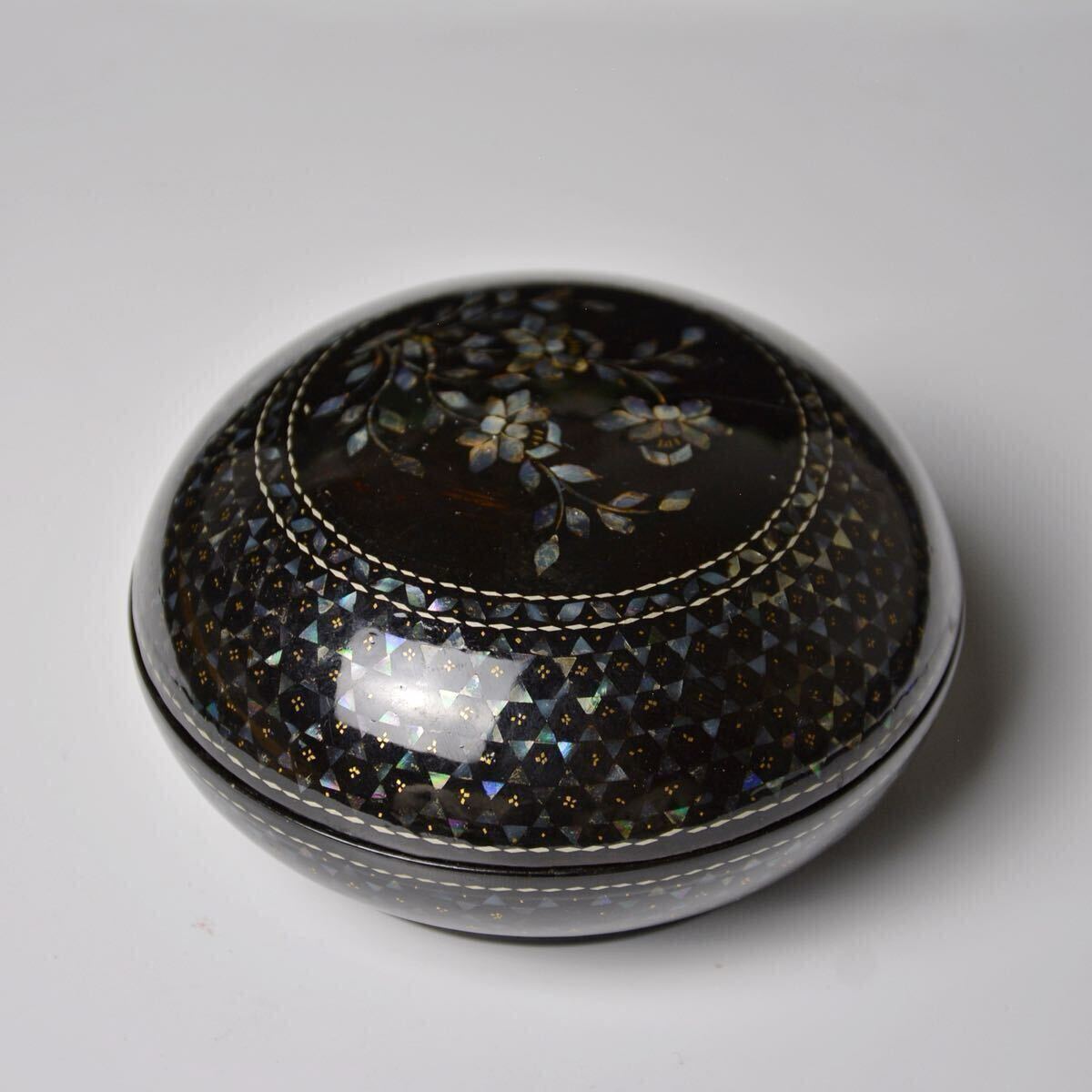 小舫 螺鈿 香合 漆工 黒塗り 検：蒔絵 茶道具 茶入 漆芸 螺鈿細工 香合 漆器 極細工c0048