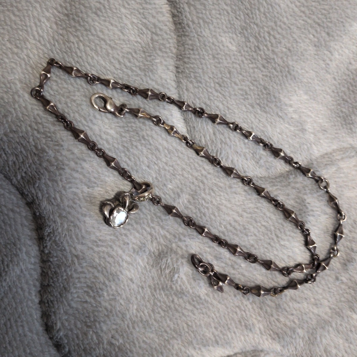 送料込み　bloodymary ネックレス シルバー ペンダント ブラッディマリー　四獣　タイニーボーン　50センチ