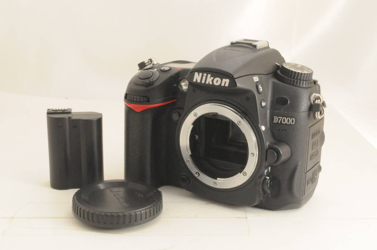 ★極上美品★NIKON ニコン D7000★動作OK★E227★