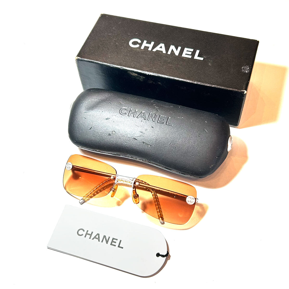 ★シャネル / CHANEL / サングラス / 4034 c 123/77 62□18 120 / ヴィンテージ / ココマーク / フレームレス / ケース / 箱付き