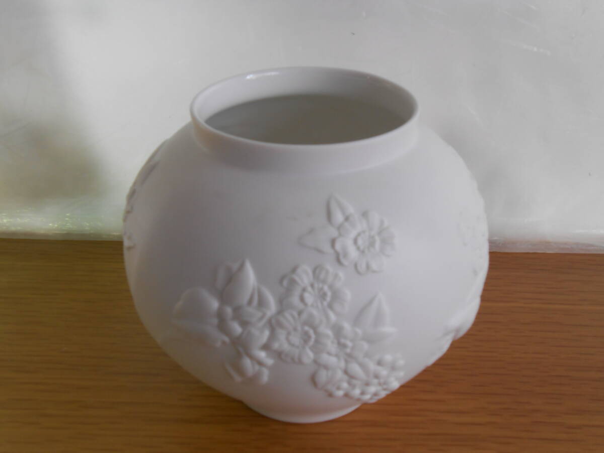 ドイツの名窯　HUTSCHENREUTHER　花鳥文フラワーベース　フッチェンロイター＆レオナール子　花瓶
