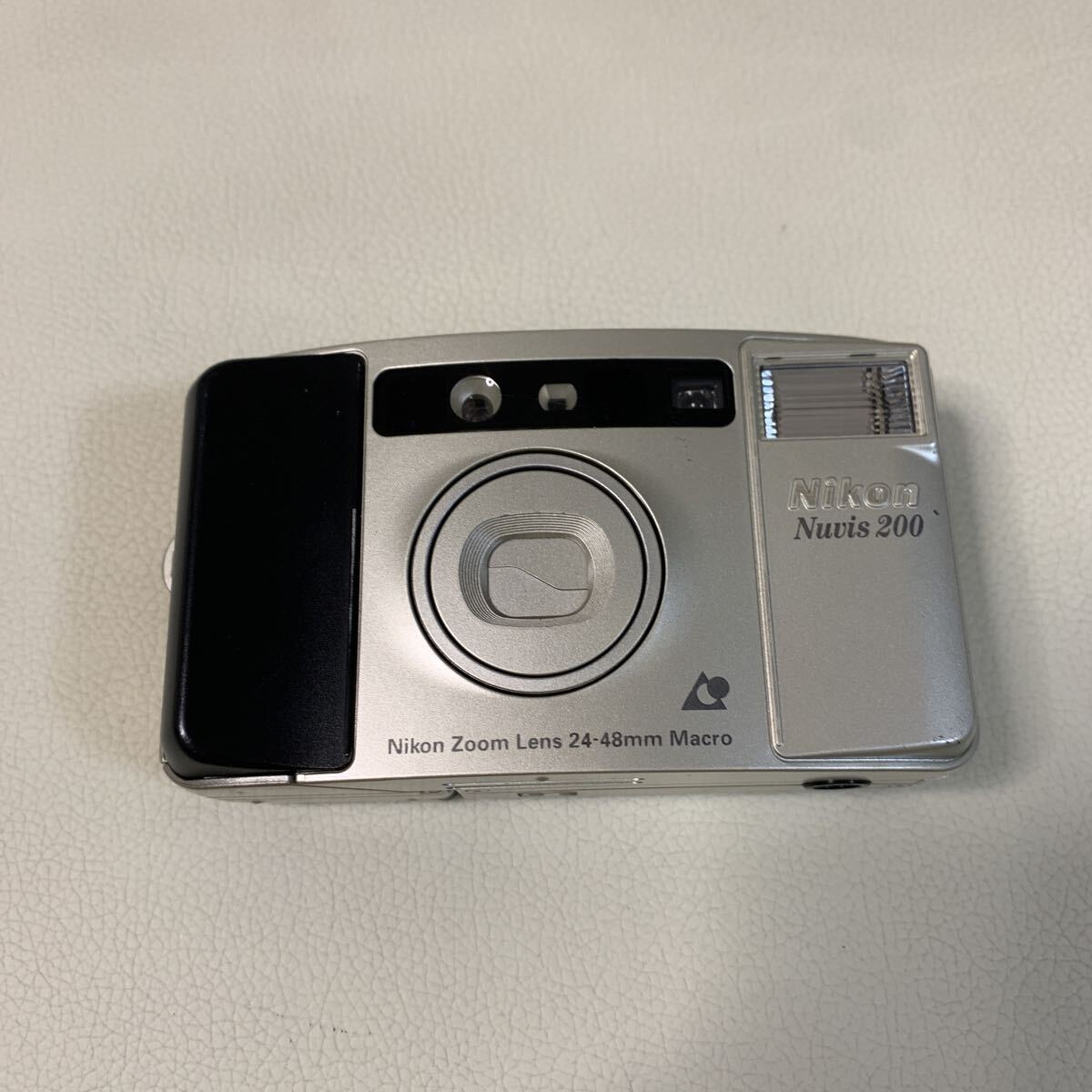 ☆IS-0214ん60 Nikon ニコン Nuvis200 コンパクトフィルムカメラ ジャンク☆