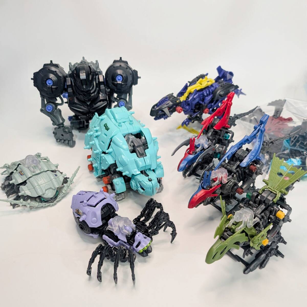 ZOIDS ゾイドワイルド まとめ売り 現状品 ガノンタス ナックルコング スパイデス グソック ギルラプター ディロフォス ラプトリア 不動品
