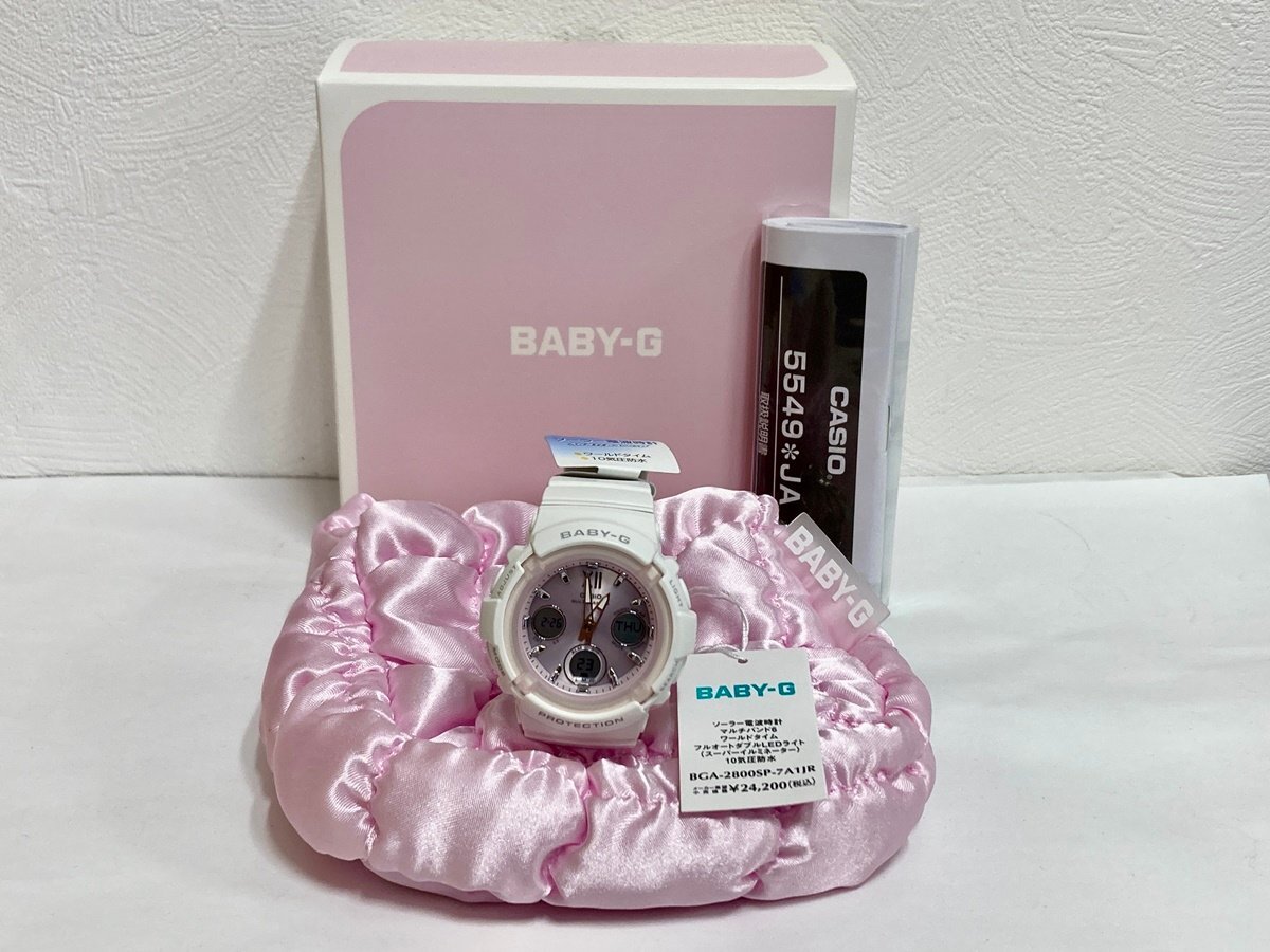 CASIO　カシオ　ソーラー腕時計　GA-2800SP-7A1JR　ポーチ付き　未使用　ピンク　ホワイト　