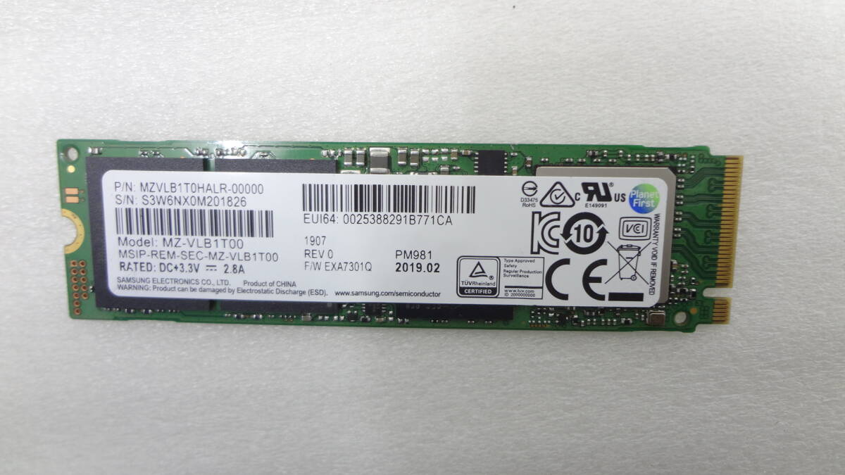 SAMSUNG SSD MZ-VLB1T00 1TB 使用時間：2003h M.2 NVMe 中古動作品