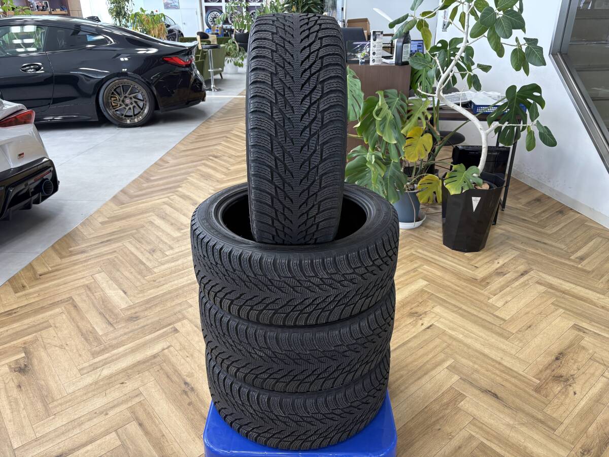 Nokian Tyres ノキアン Hakkapeliitta ハッカペリッタ R3 225/45R18 スタッドレスタイヤ 4本セット 残溝有り♪ No.26032