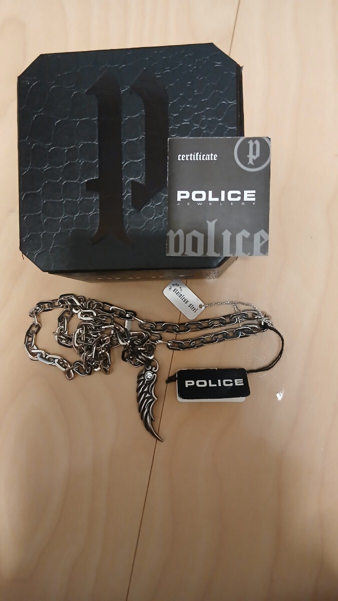 POLICE　　ウイングネックレス
