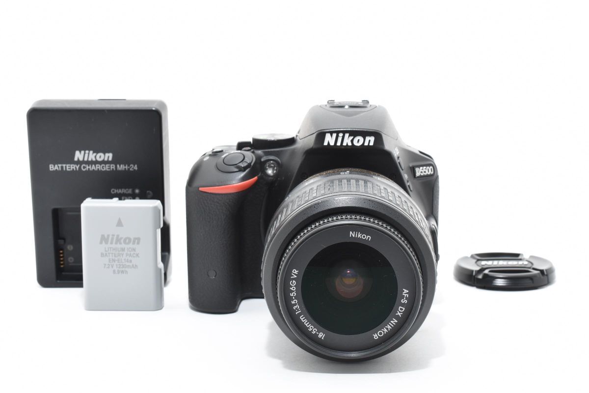 【大人気】 Nikon ニコン D5500 レンズキット デジタル一眼カメラ #3948