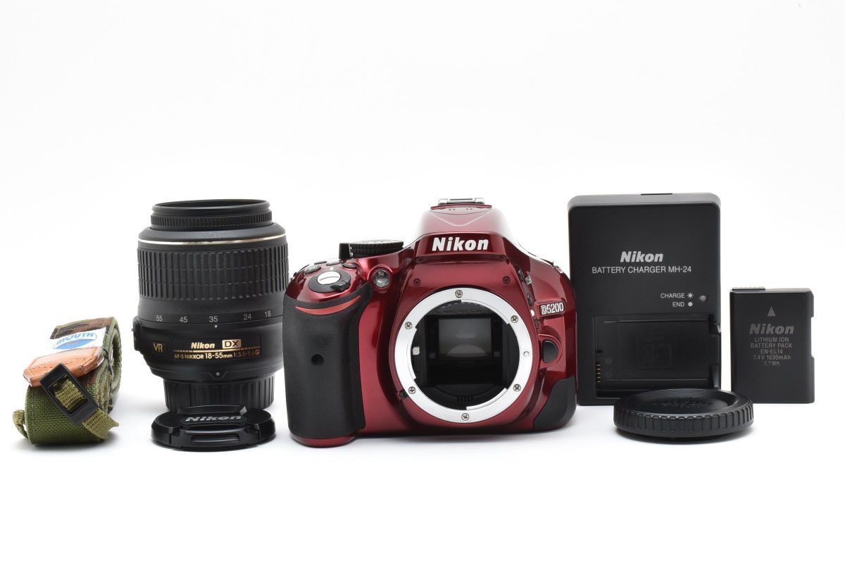 【大人気】 Nikon ニコン D5200 レンズキット レッド デジタル一眼カメラ #B58