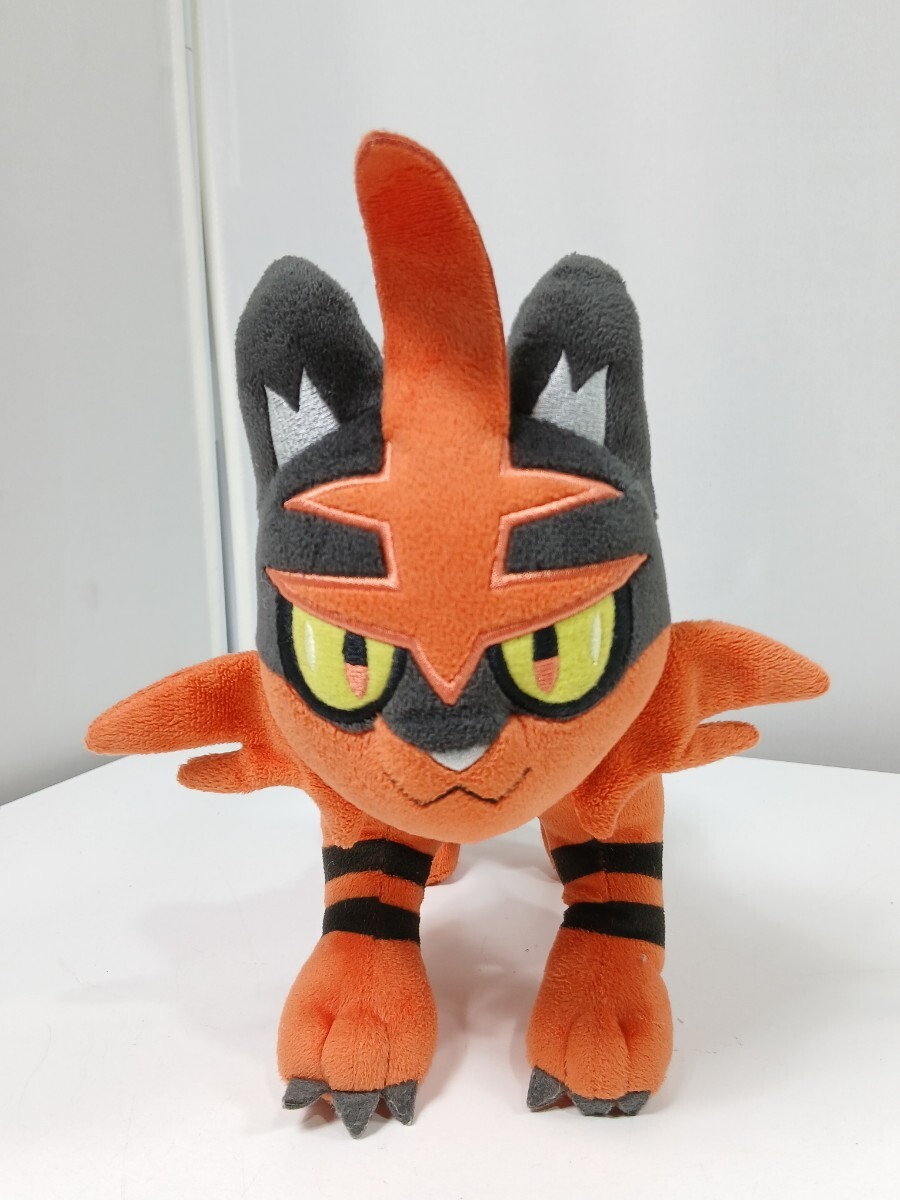 #1749 ポケモンセンター ニャヒート ぬいぐるみ ポケットモンスター ポケモン/和歌山県にて引き取り大歓迎