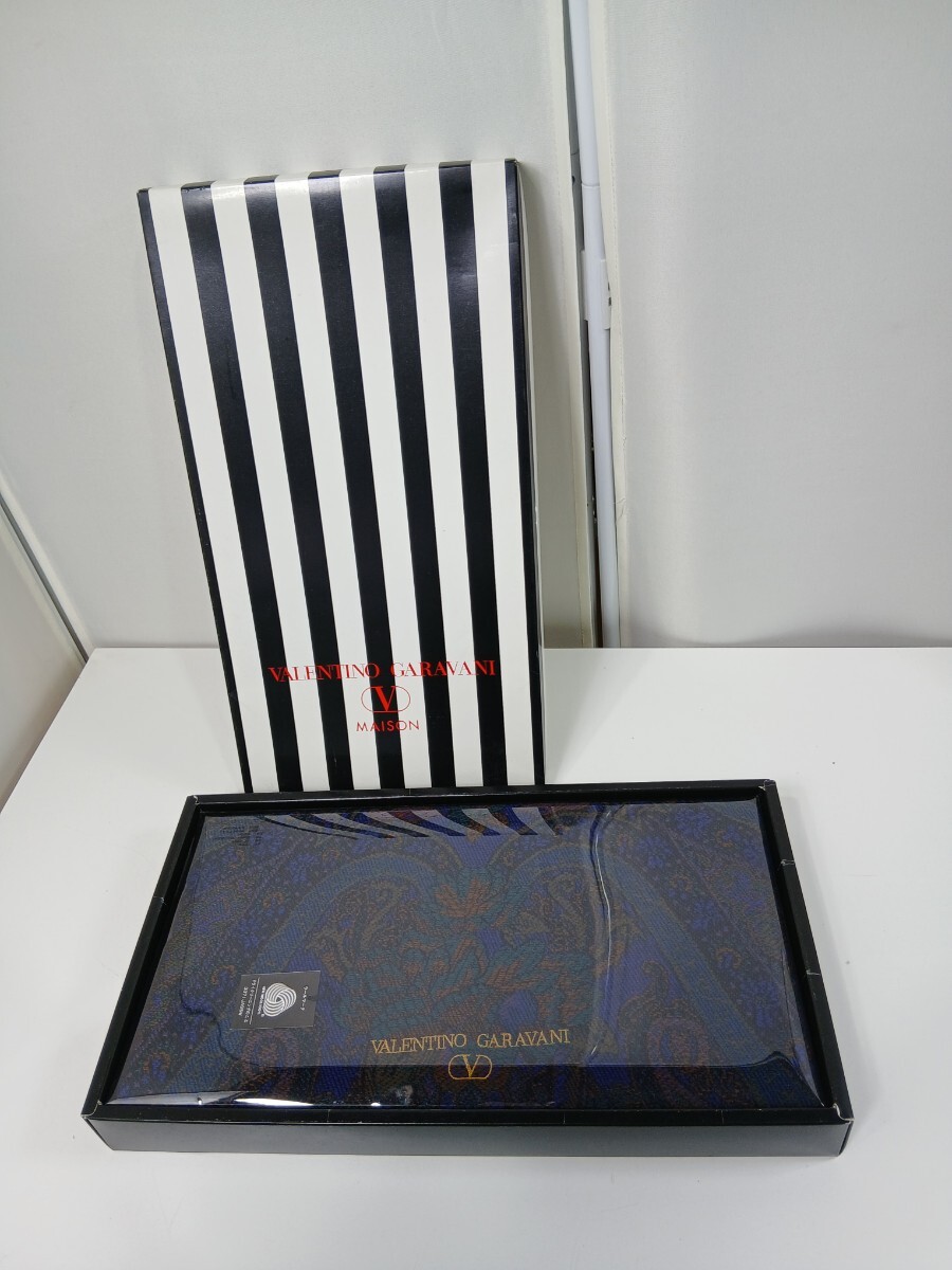 #1699 VALENTINO GARAVANI ヴァレンティノ 刺繍ブランケット ひざ掛け 80x130cm ウール/和歌山県にて引き取り大歓迎