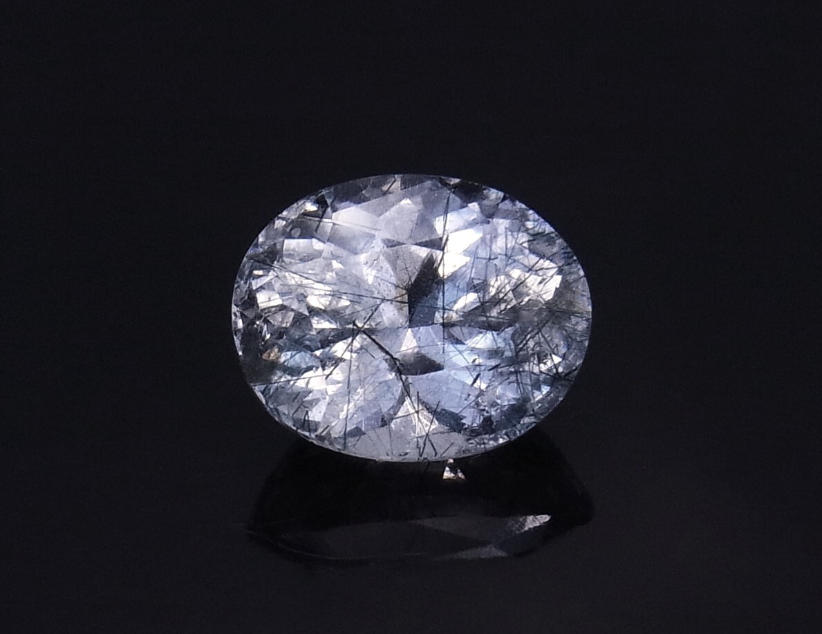 《Gem Force》稀産！カラーレスルチルアパタイト 1.59CT