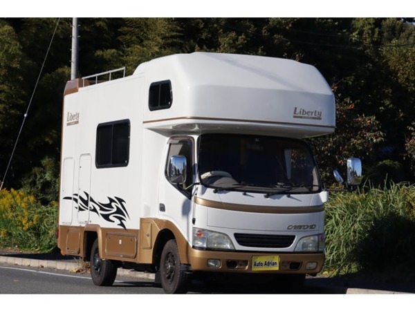 カムロード キャンピングカー