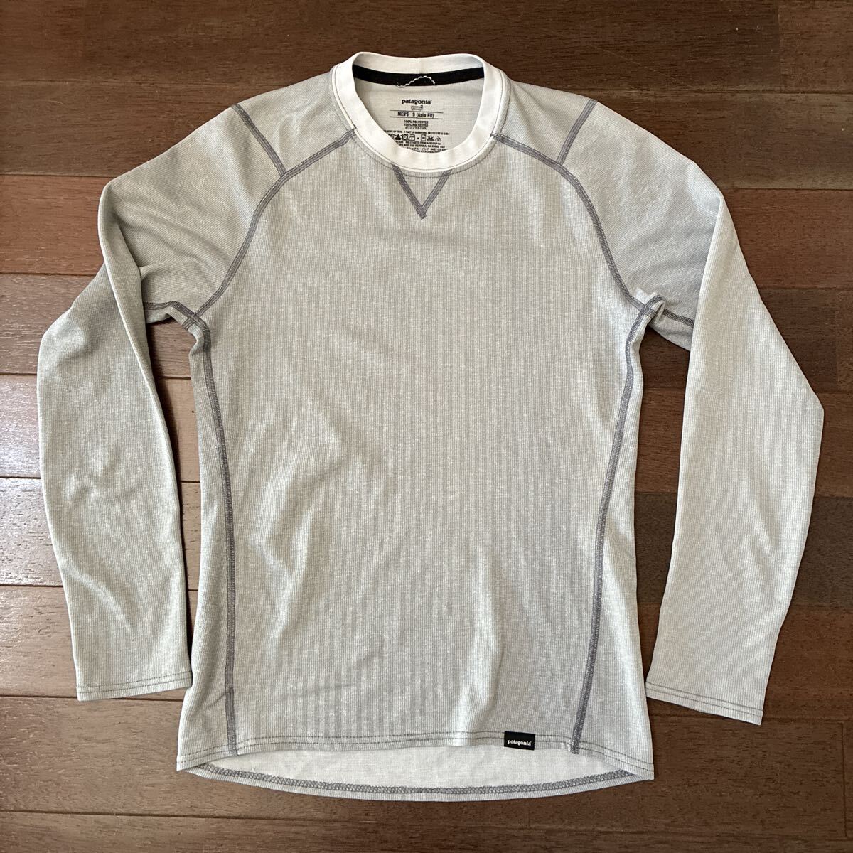 Patagonia パタゴニア capilene 2 キャプリーン 2 lightweight Size S （Asian Fit) グレイ