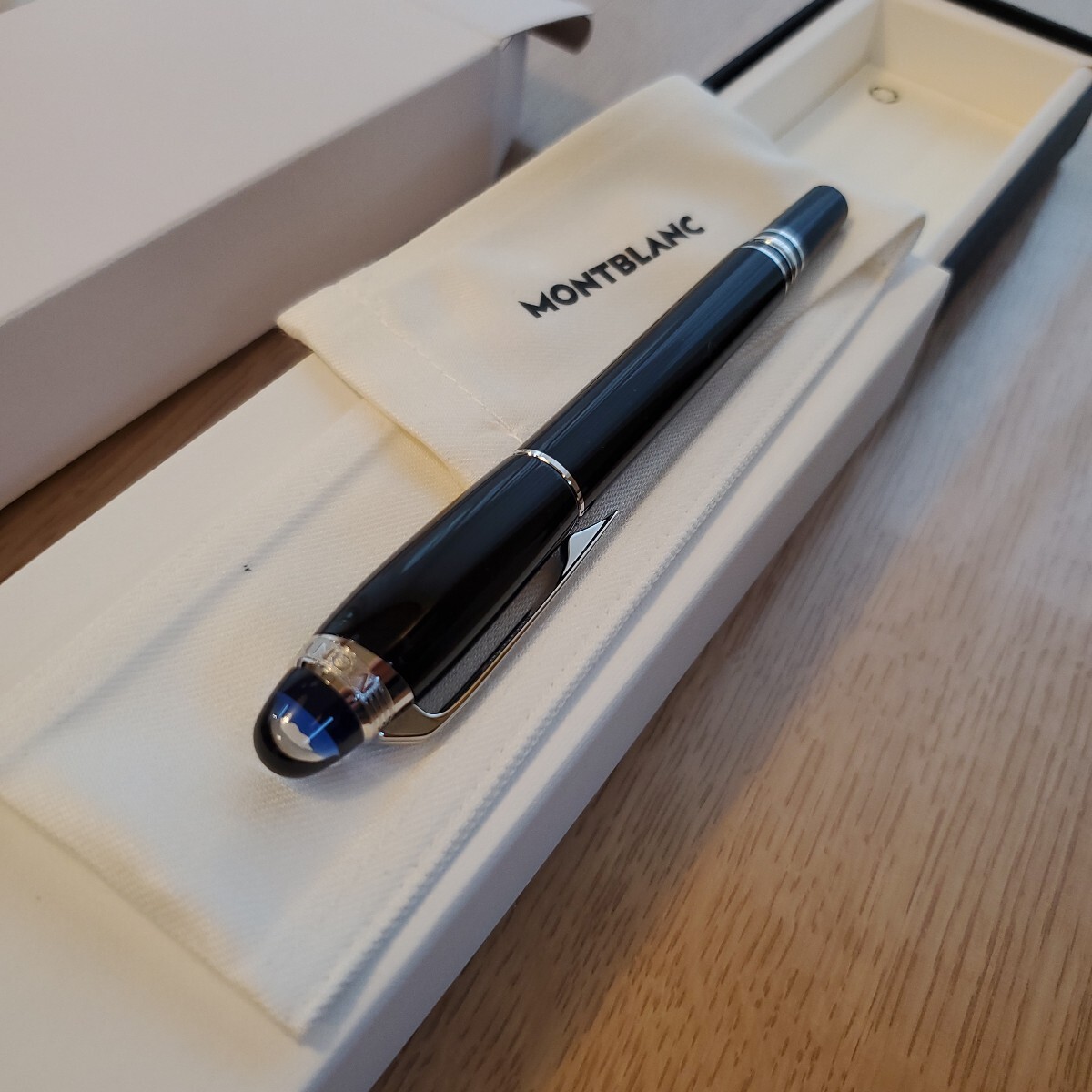★未使用★　 MONTBLANC　スターウォーカー　プレシャスレジン　ファインライナー