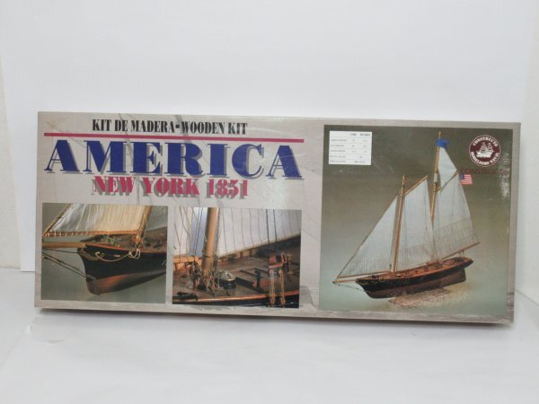 【未開封】CONSTRUCTO America Newyork 1851 木製 帆船 模型キット アメリカ号 ウッドクラフト