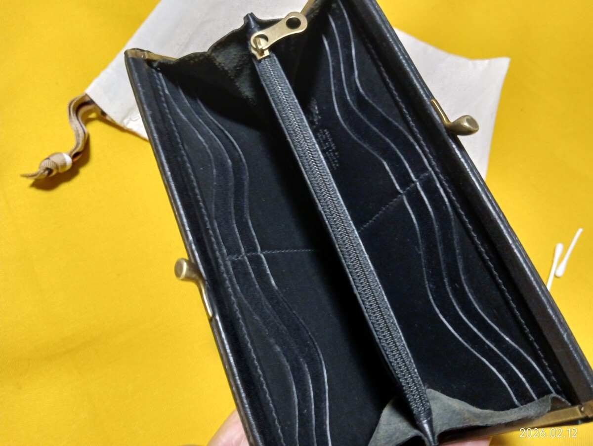 イルビゾンテ長財布がま口・ブラックレザー 小銭入れ カード