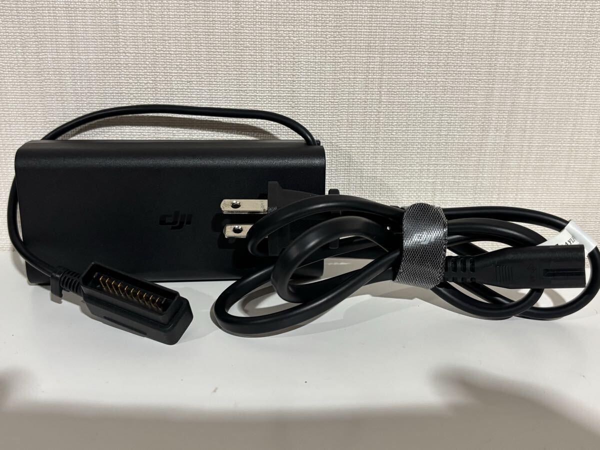 【良品】DJI mavic2 マビック2 用 バッテリー充電器 mavic2 pro/zoom マビック2 プロ/ ズーム DJI純正品 中古品１個　ACケーブル付き