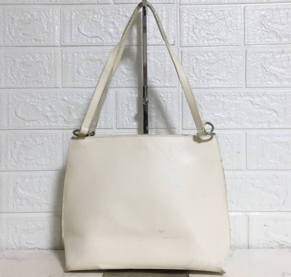 no23485 FURLA フルラ イタリア製 本革 レザー 肩掛けショルダー トート バッグ ☆