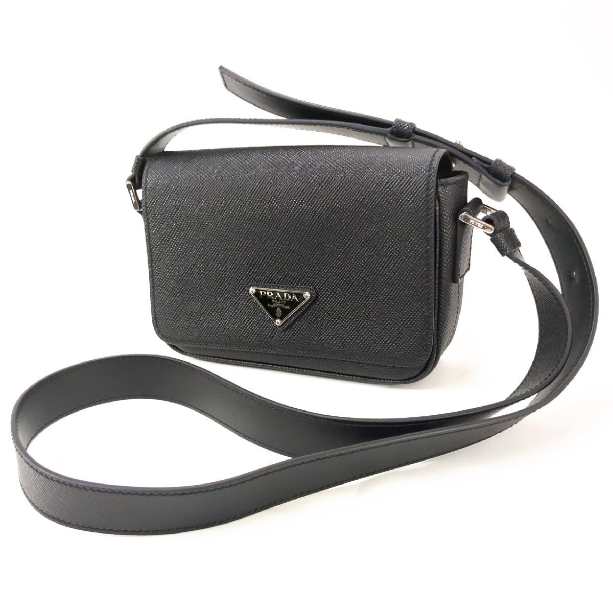 【極美品】PRADA プラダ ショルダー バッグ サフィアーノ レザー ブラック 黒 コンパクト メンズ レディース