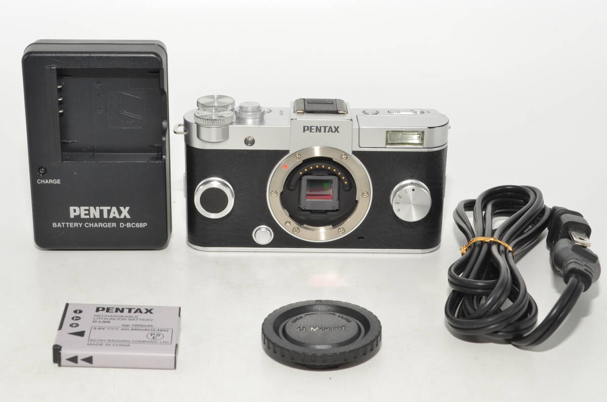  【激レアオーダーカラー】 ペンタックス ミラーレス一眼 Q-S1 ボディ ブライトシルバー/チャコールブラック 