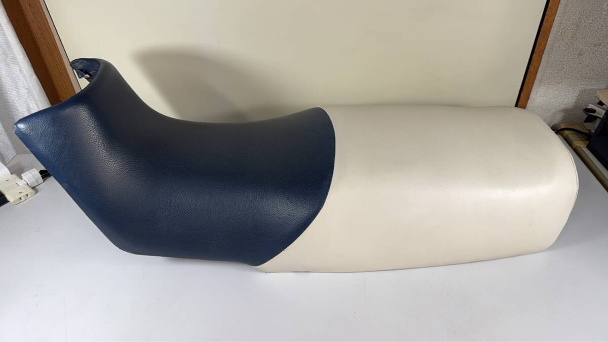 GSX1100S 750S カタナ KATANA 刀 スズキ SUZUKI シート 中古備品 送料無料