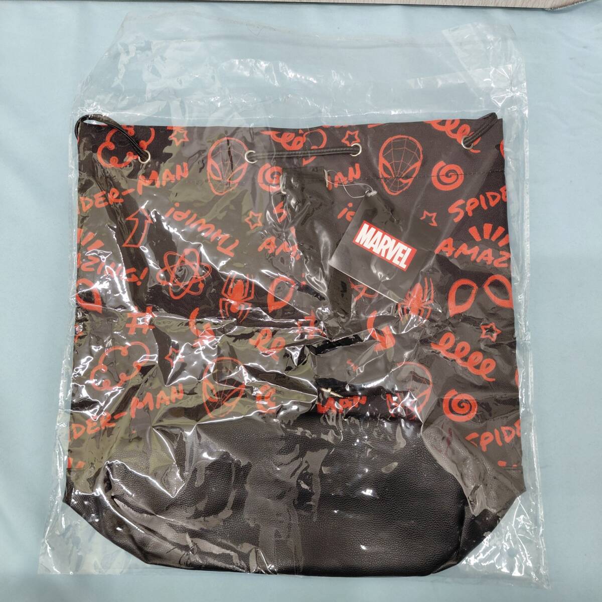 【未使用】MARVEL スパイダーマン プラチナムザッカ　巾着リュック (11412)