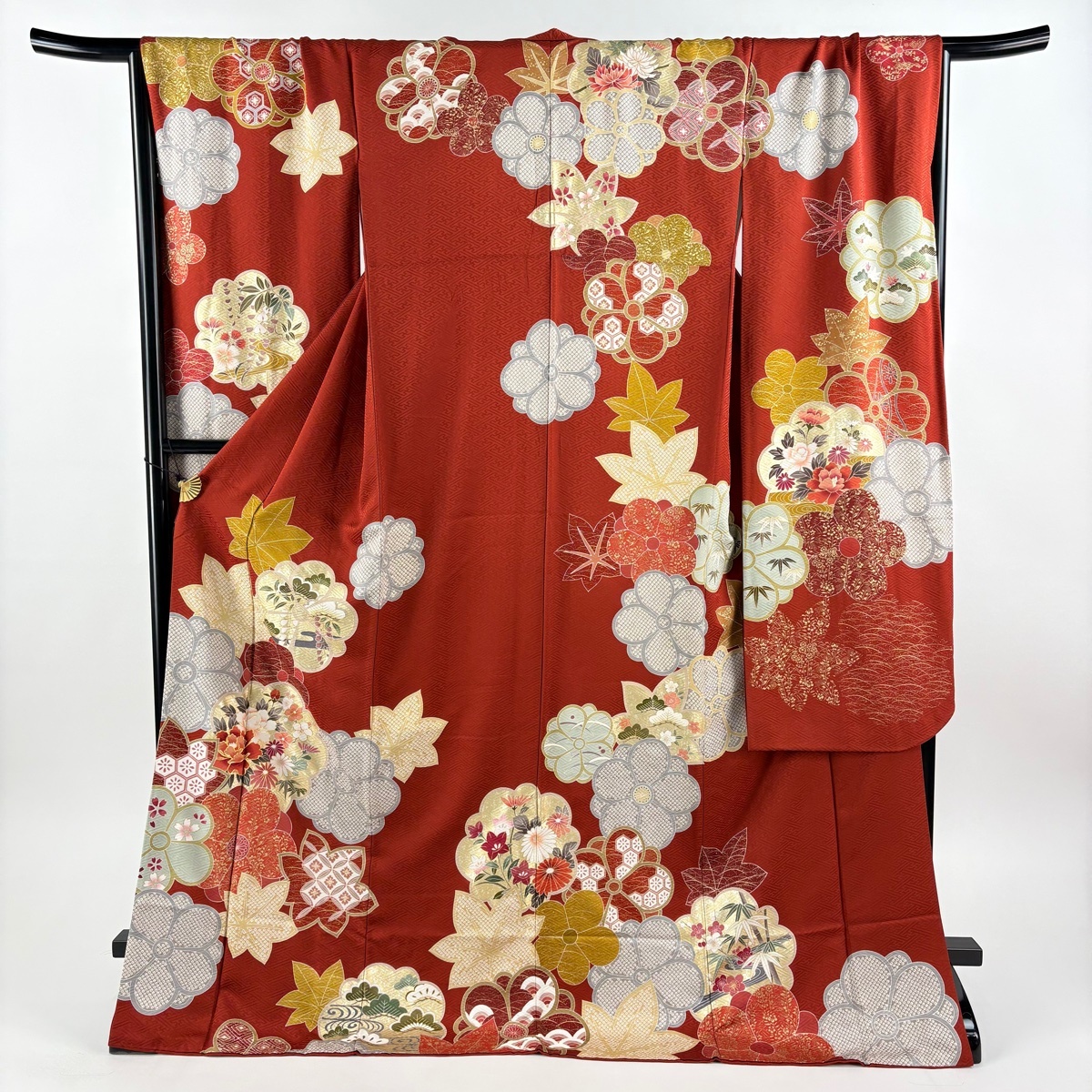 振袖 身丈175cm 裄丈70cm L 袷 松竹梅 草花 金糸 金彩 茜色 正絹 秀品 【中古】