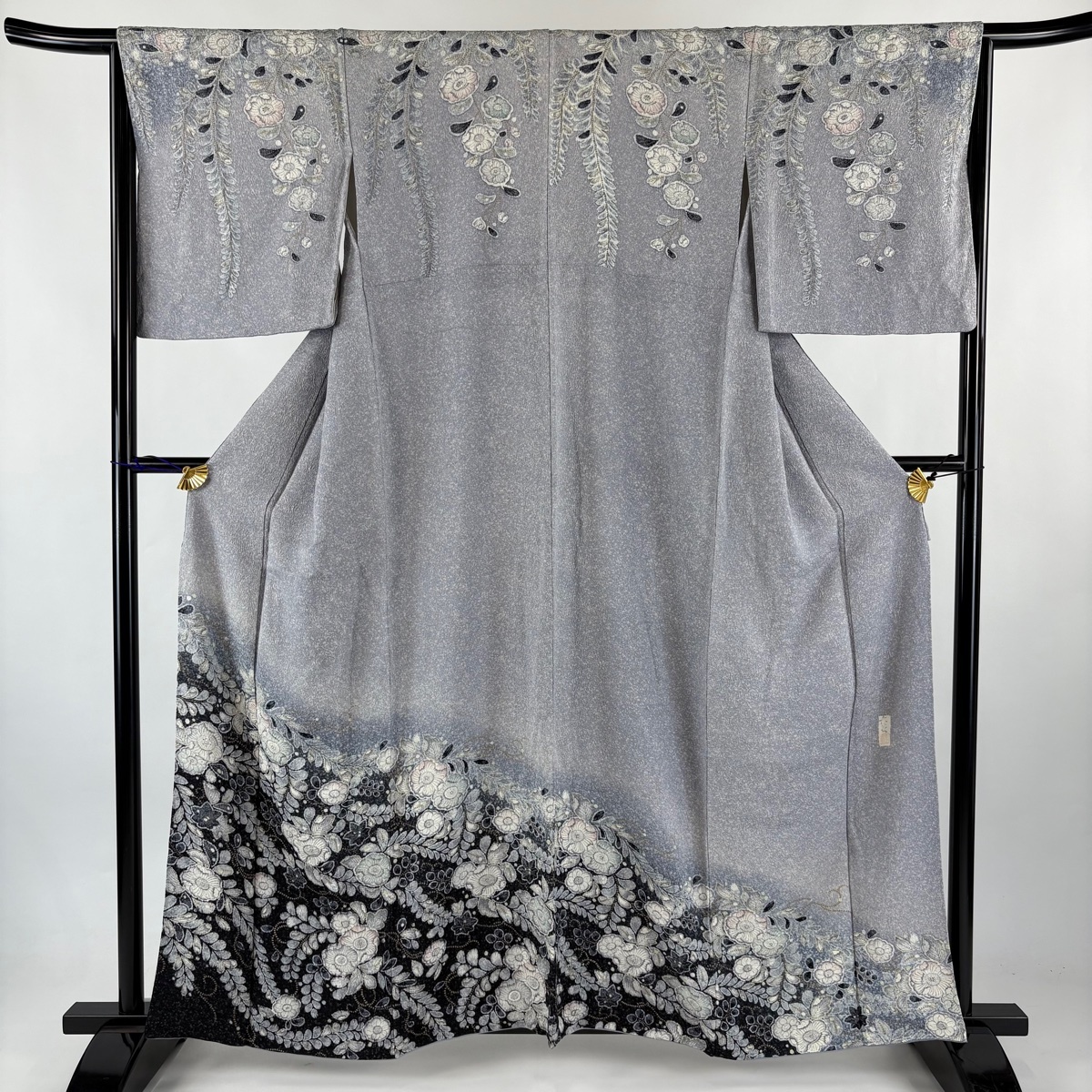 訪問着 身丈159cm 裄丈65.5cm M 袷 落款 辻が花柄 金彩 絞り 灰紫 正絹 名品 【中古】