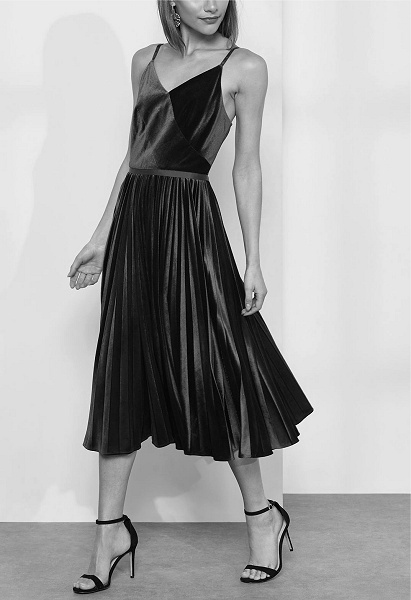 テッドベーカー キャミワンピ ひざ丈 ベルベット ブラック プリーツワンピース M サイズ 2 展示品 Ted Baker Khim Velvet Pleated Dress