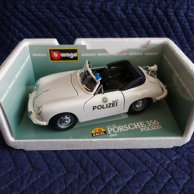 bburago PORSCHE 356 POLIZEI (1964) 1:18