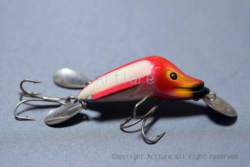 JAMISON WIG-L-TWIN,C1939年、面白ルアー、希少珍品、THE W.J.JAMISON CO,.CHICAGO,IL,USA,.2 1/2" PLATIC OLD LURE,(#4306-98C)