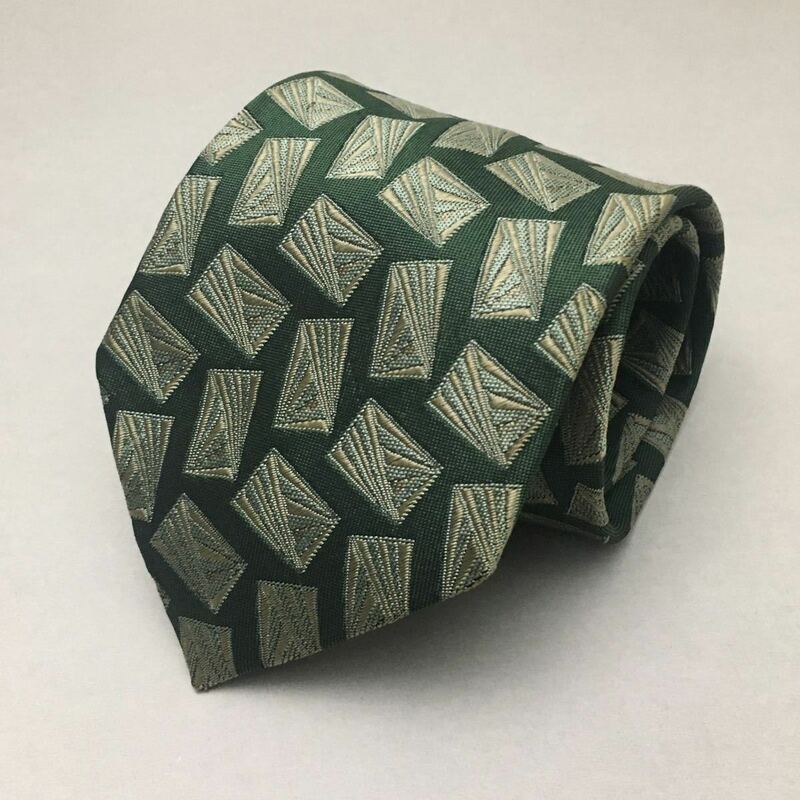 POUR HOMME Y‘saccs ネクタイ グリーン 幾何学キューブ シルク ビジネス 絹 緑 イザックプールオム
