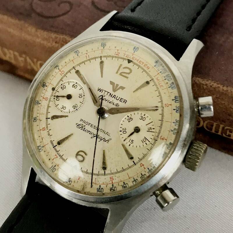 【希少品】Wittnauer　ウィットナー　メンズ腕時計 クロノグラフ　アンティーク　35mm 紳士 白文字盤　3256 228T　機械式手巻き