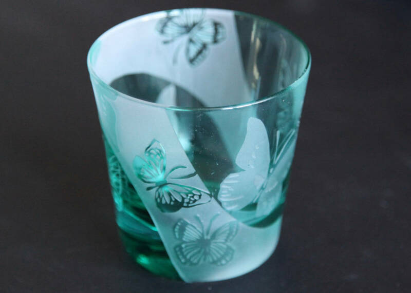 ■サンドレリーフ・手作りグラス/オールドグラス（グリーン）【新品未使用】
