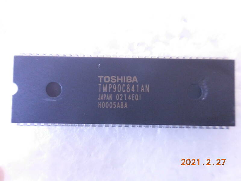 東芝 8-BIT MicroController TMP90C841AN 2個1組　 #214