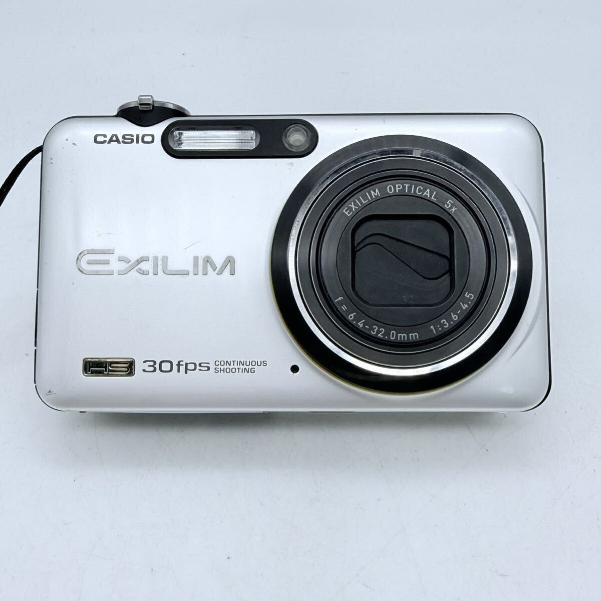 現状品 CASIO EXILIM EX-FC100 コンパクトデジタルカメラ カシオ エクシリム