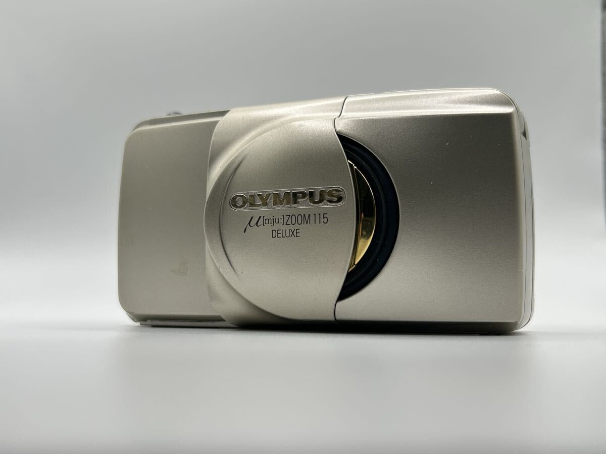 【動作未確認】OLYMPUS μ[mju:] ZOOM 115 DELUXE コンパクトフィルムカメラ ジャンク扱い 現状品 Film Camera 【081】
