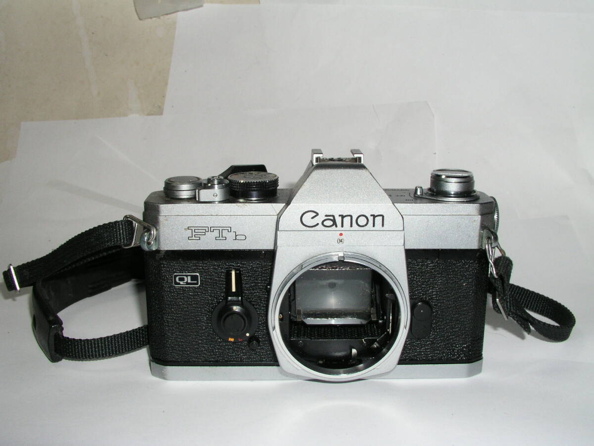 8965★★ Canon FTb-N ボディ、TTL開放測光、FTbの改良機種 メーターOK、1973年発売 ★28