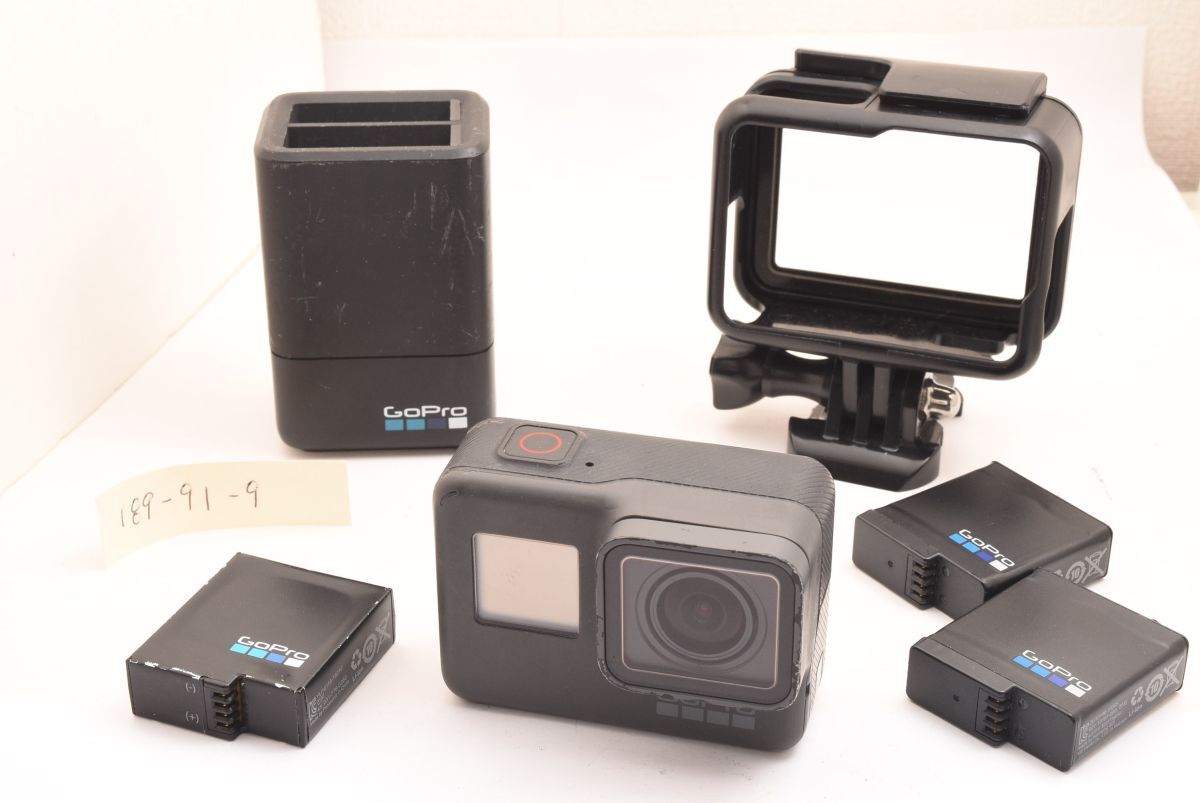 GoPro HERO5 Black 本体 バッテリー3個 デュアル充電器 動作品　189-91-9　260303