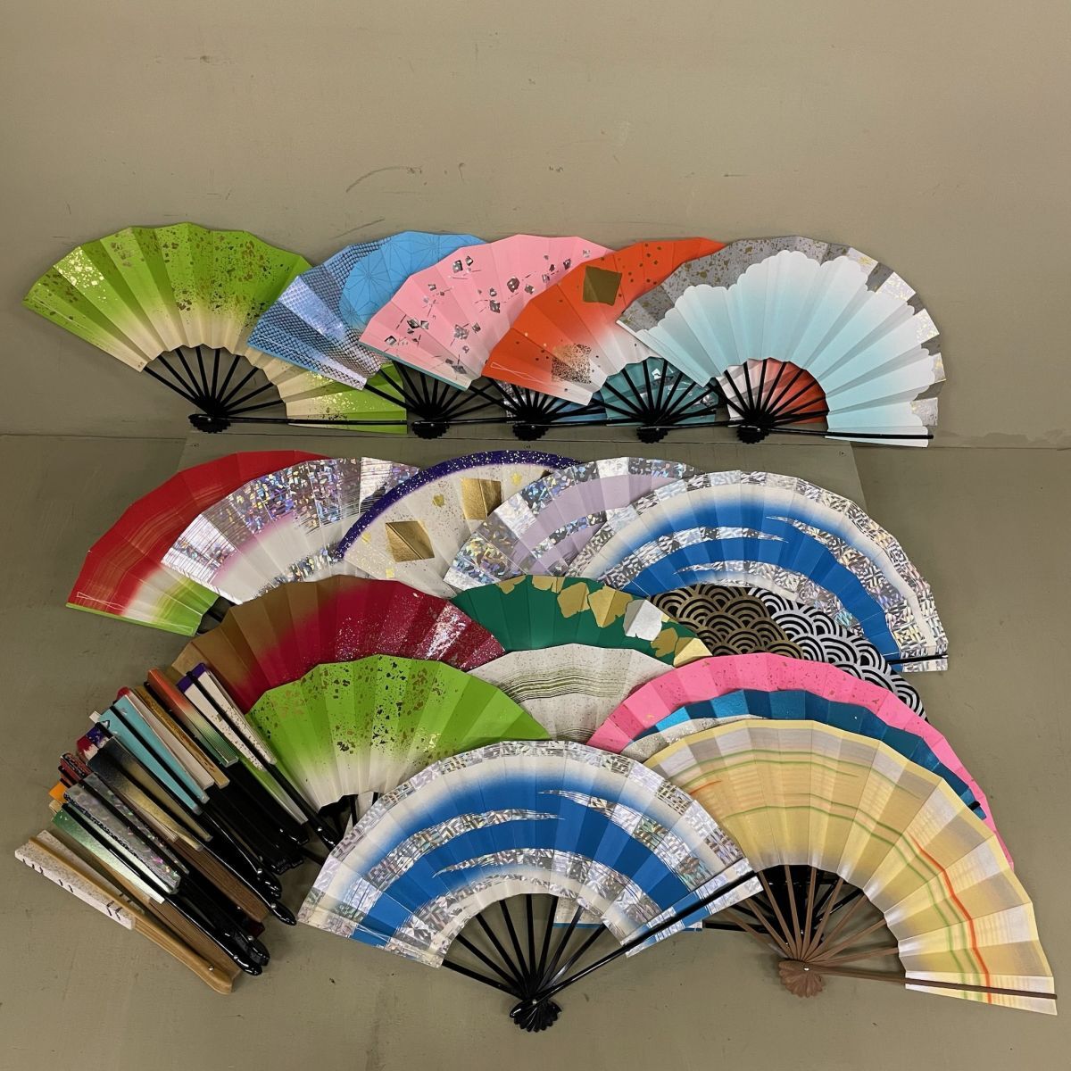D1123 扇子 まとめ 39本 舞踊扇 日舞 日本舞踊 せんす