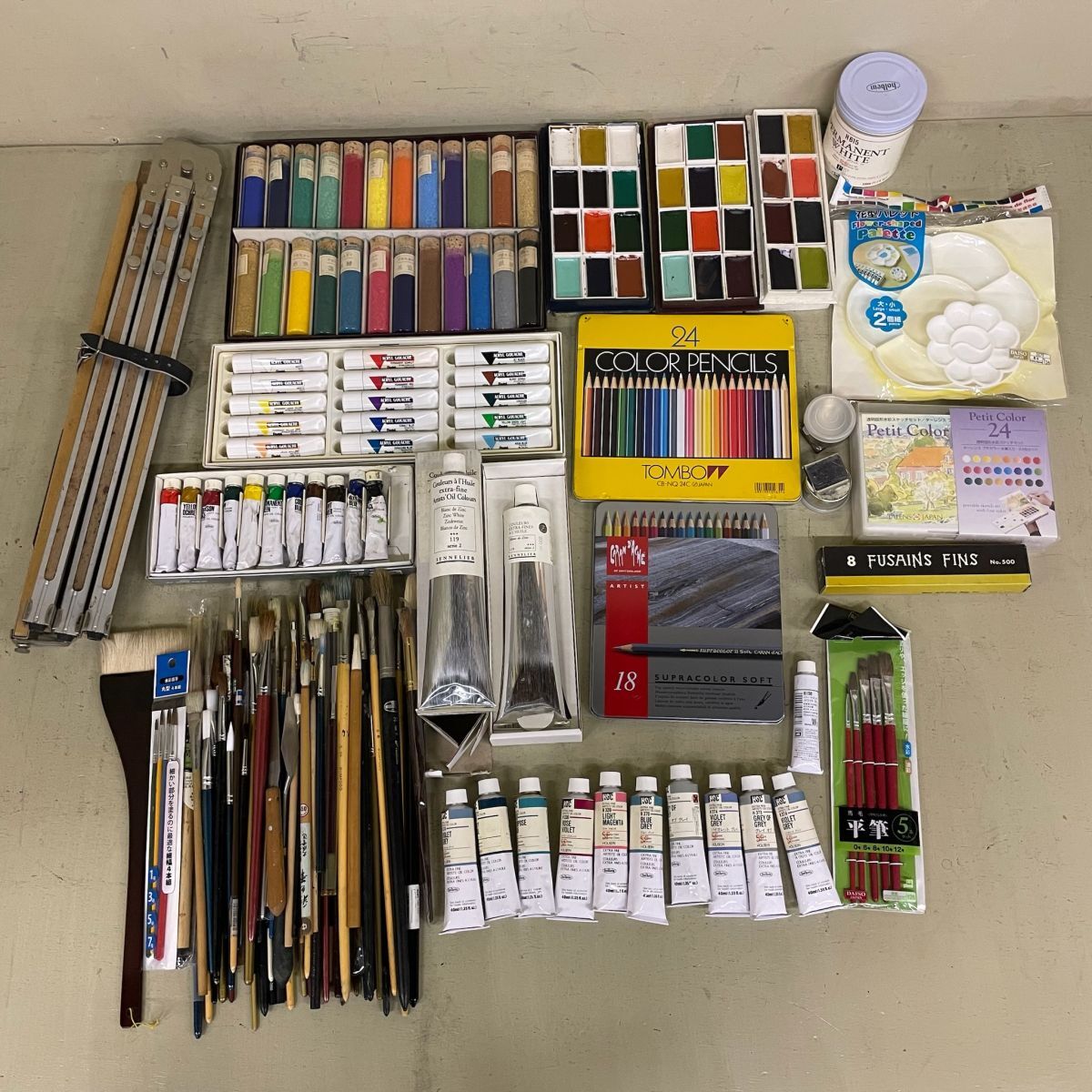 D1112 画材道具 まとめ 顔料 筆 色鉛筆 油絵用 他