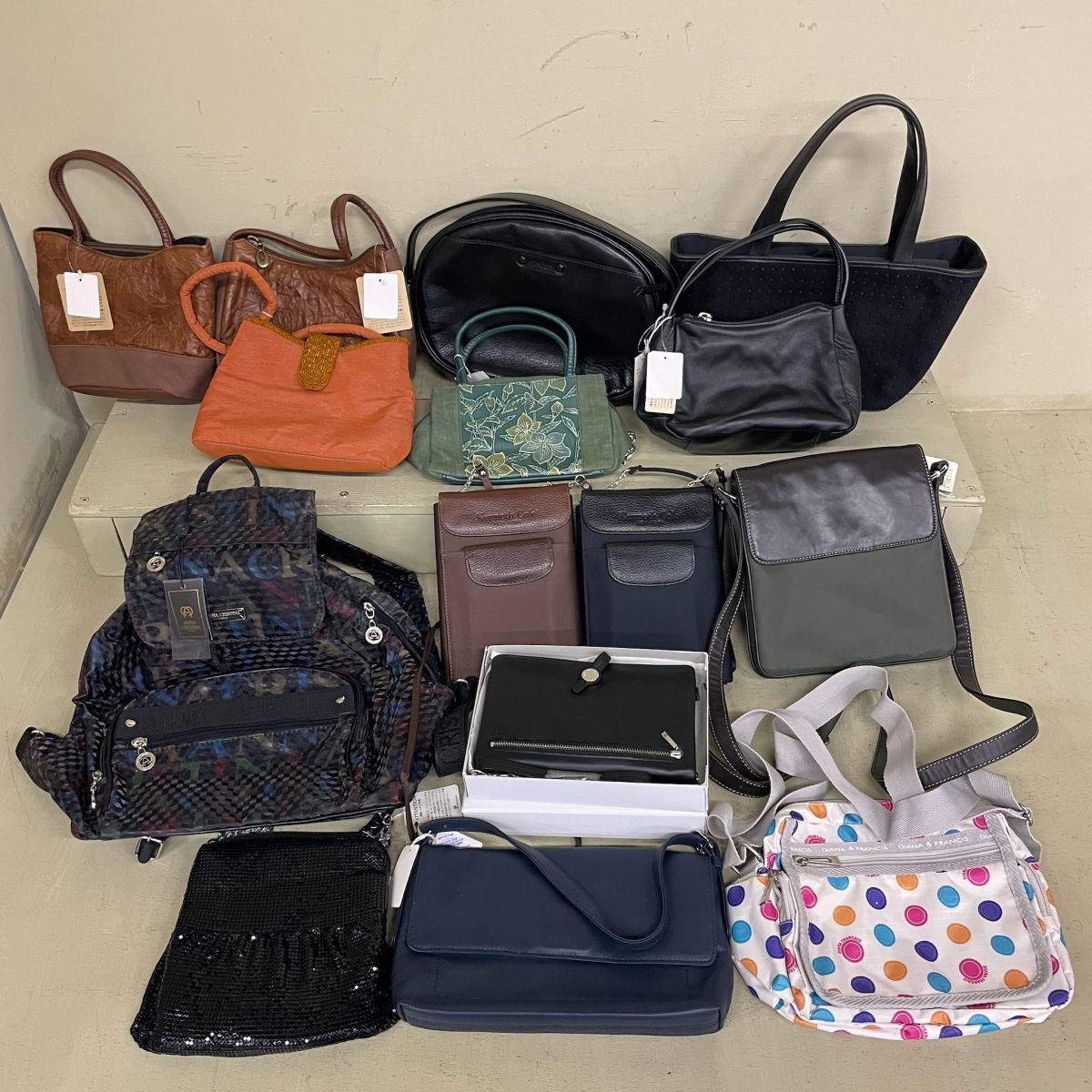 D1073【未使用】 レディースバッグ まとめ ハンドバッグ ポーチ トート 15点 長期保管品